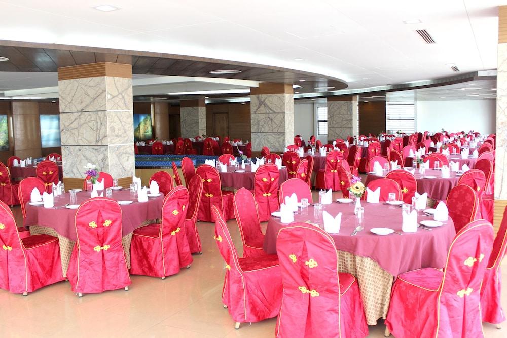 Fars Hotel & Resorts - Bar-Buffet-Pool-Spa Daca Exterior foto